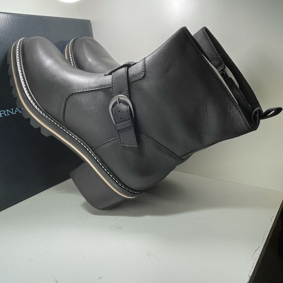 BNIB Bernardo Scout Combat Boot Black - Picture 12 of 14